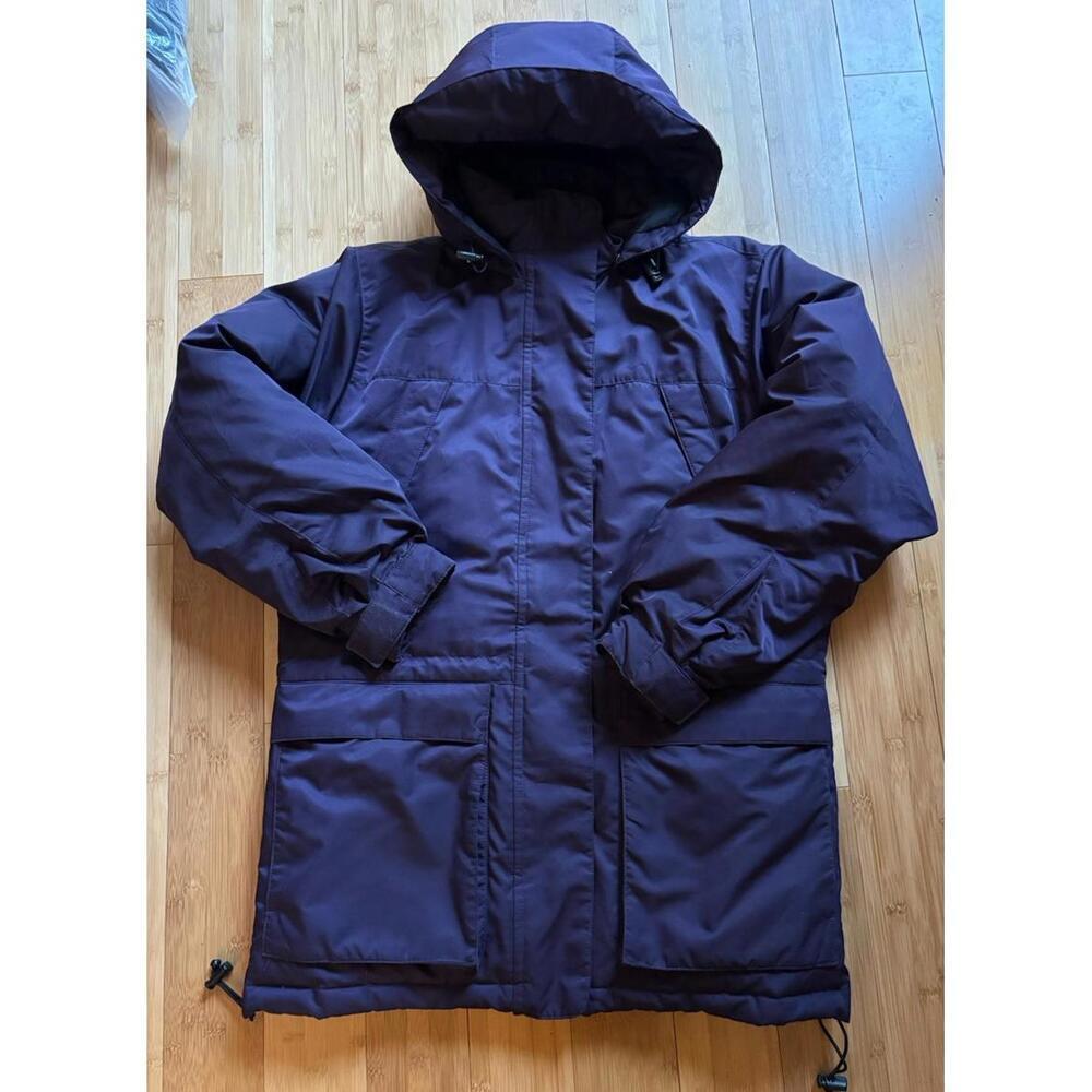 Eddie Bauer women’s down Jacket purple Size Small Hooded